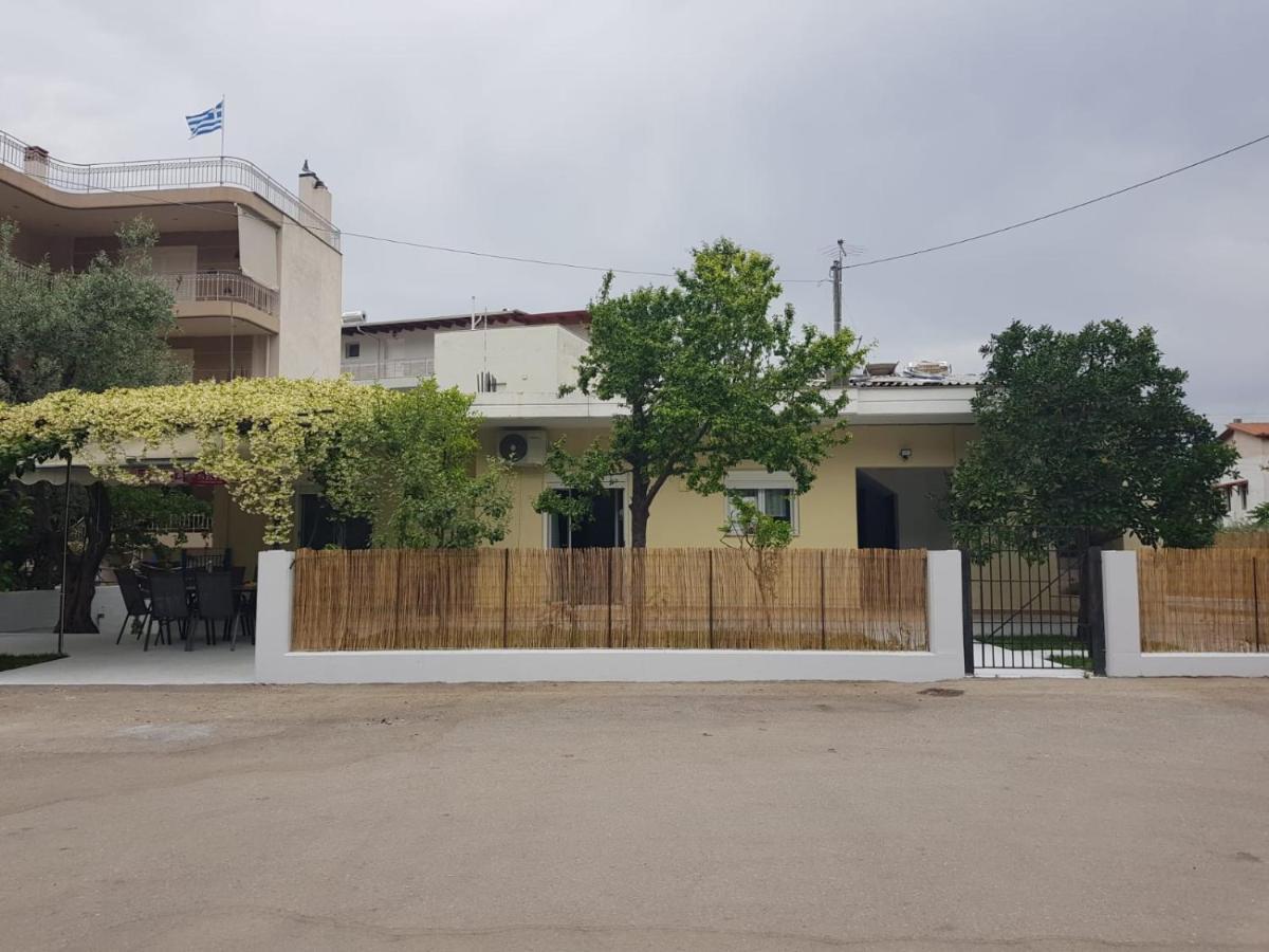 Apartamenty Rodzinne Kamena Vourla Exterior foto